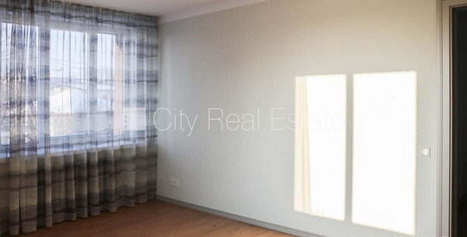 Таунхаус, реновированный дом, количество квартир в здании 2 шт., благоустроенный Рига - изображение 12