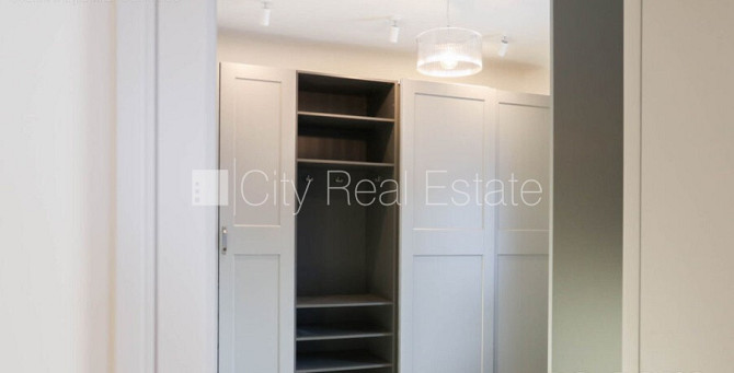 Таунхаус, реновированный дом, количество квартир в здании 2 шт., благоустроенный Рига - изображение 6