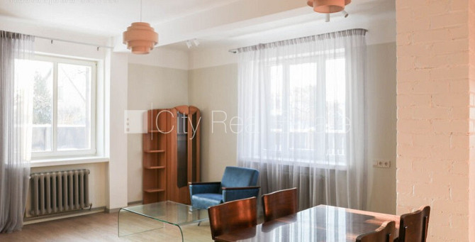 Таунхаус, реновированный дом, количество квартир в здании 2 шт., благоустроенный Рига - изображение 2