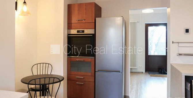 Таунхаус, реновированный дом, количество квартир в здании 2 шт., благоустроенный Рига - изображение 9