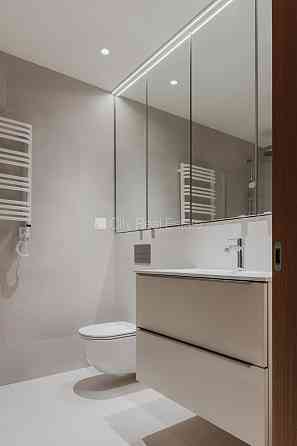 Фасадный дом, реновированный дом, закрытый двор, возможность аренды парковки, Рига