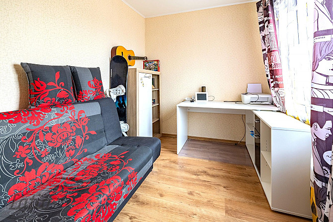 Tiek pārdots jauks 2(1,5) istabu dzīvoklis Daugavpilī, Rēzeknes ielā 5A.
Kopējā platība  38,9 m.
Dzī Рига - изображение 3