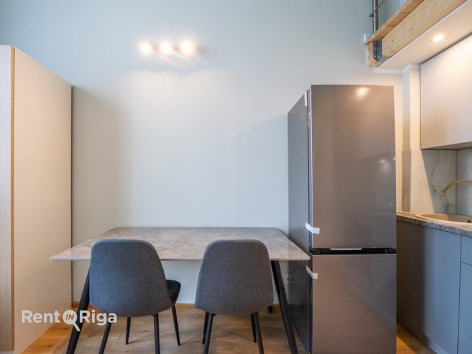 Pieejams unikāls lofta tipa dzīvoklis jaunajā projektā Katolu ielā 11  ar augstvērtīgu Rīga - foto 7