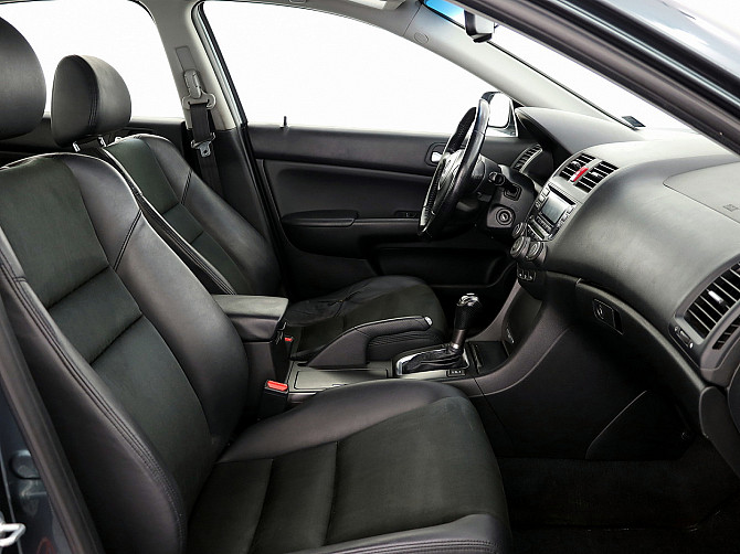 Honda Accord Luxury Facelift ATM 2.0 114kW Таллин - изображение 6