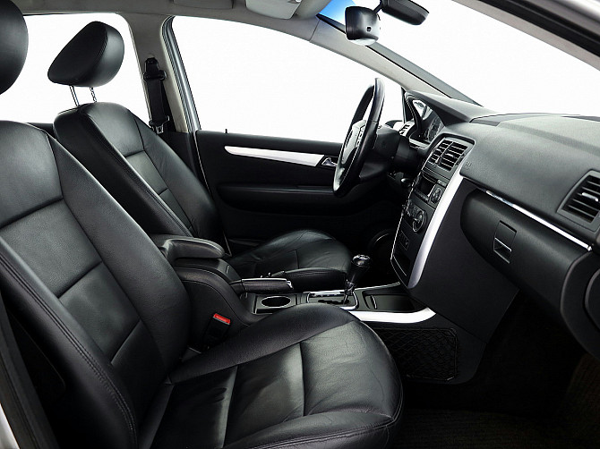 Mercedes-Benz B 200 Luxury ATM 2.0 CDI 103kW Таллин - изображение 6