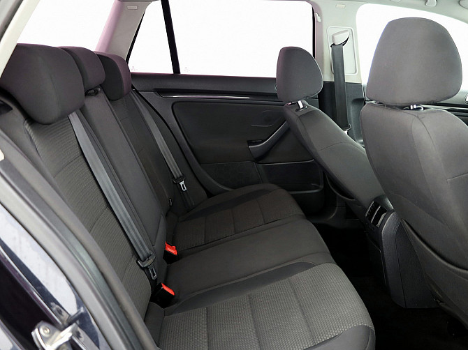 Volkswagen Golf Variant Comfortline 1.6 TDI 77kW Таллин - изображение 7