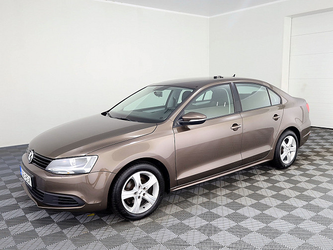 Volkswagen Jetta Comfortline 1.2 77kW Таллин - изображение 2