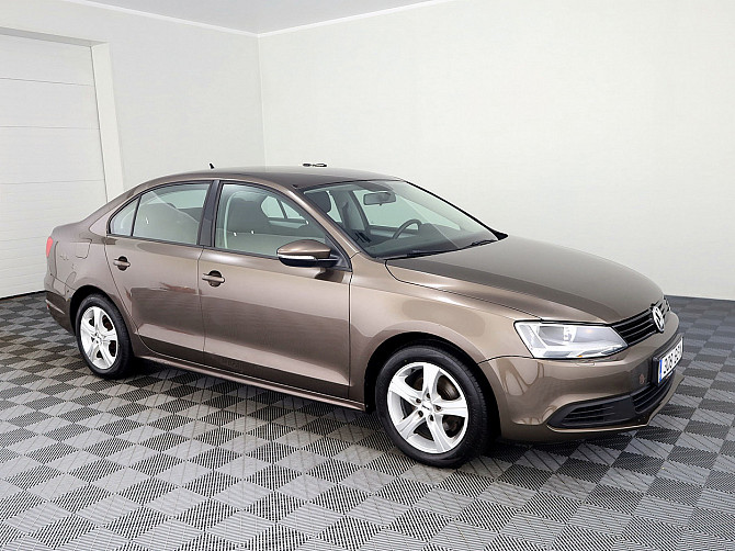 Volkswagen Jetta Comfortline 1.2 77kW Таллин - изображение 1