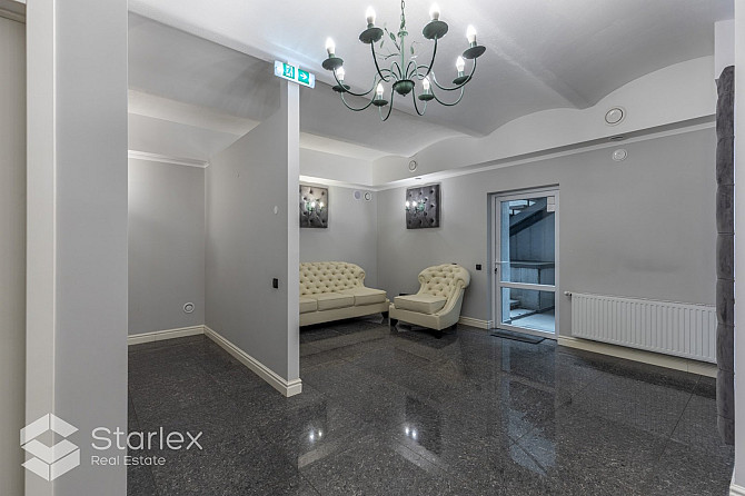 Pārdod 2 salonus par vienu cenu. Telpas atrodas Brīvības ielā 103. Jūgenstila ēka celta Rīga - foto 14