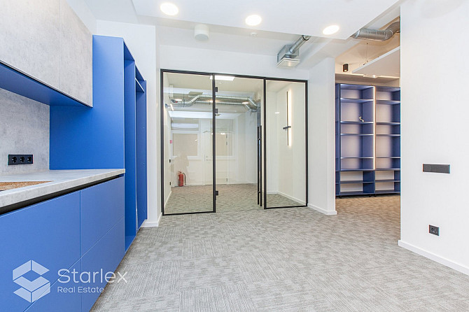 Gaumīgs birojs ar gleznainu skatu uz Daugavu. Kopējā platība 341 m2.Birojs izvietots ēkas Rīga - foto 2