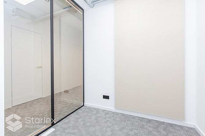 Gaumīgs birojs ar gleznainu skatu uz Daugavu. Kopējā platība 341 m2.Birojs izvietots ēkas Rīga - foto 17