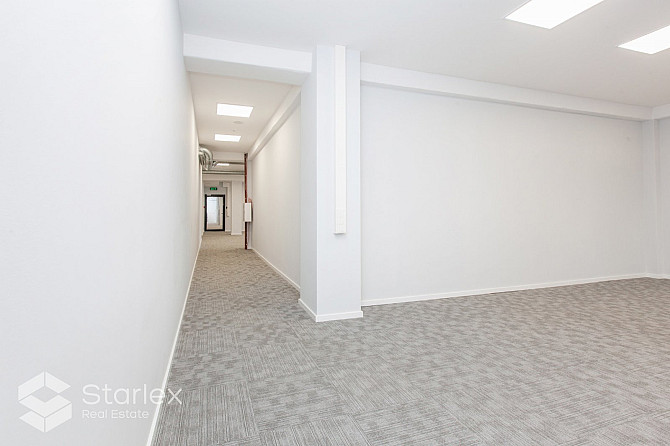 Riverside Offices - svaigi renovēta biroju ēka Daugavas krastā.Pieejams atvērta plānojuma Rīga - foto 17