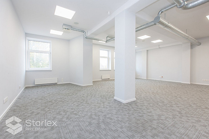 Riverside Offices - svaigi renovēta biroju ēka Daugavas krastā.Pieejams atvērta plānojuma Rīga - foto 14