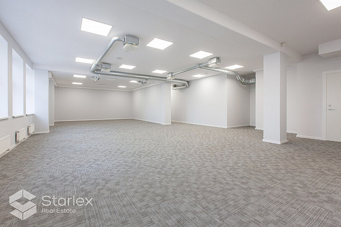 Riverside Offices - svaigi renovēta biroju ēka Daugavas krastā.Pieejams atvērta plānojuma Rīga - foto 8