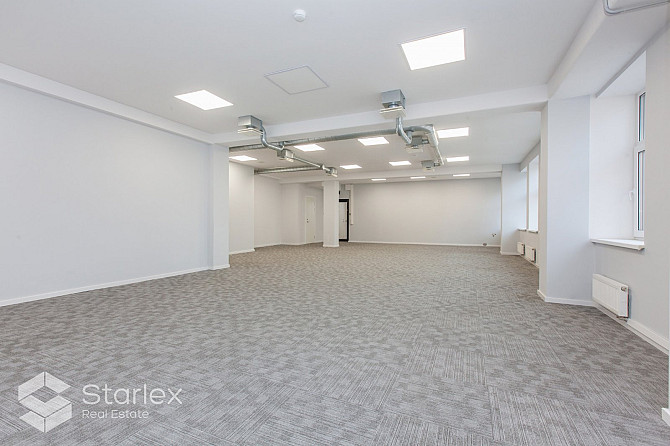 Riverside Offices - svaigi renovēta biroju ēka Daugavas krastā.Pieejams atvērta plānojuma Rīga - foto 19