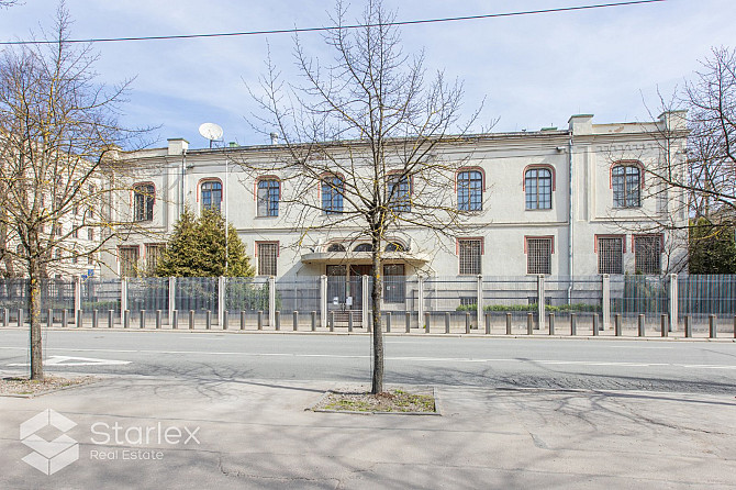 Снимите жилье в эксклюзивном районе в центре Риги  по адресу: бульвар Райна, 7. По Рига - изображение 1