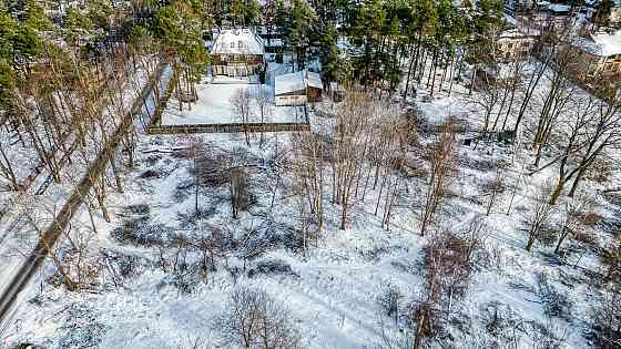 Предлагаем уникальную возможность купить большой земельный участок в Межапарке, Рига