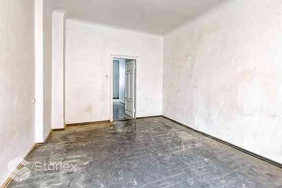 Продаётся просторная квартира с четырьмя комнатами площадью 103 кв. м в отличном Рига