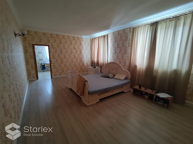 Pārdošanā nonācis fantastisks īpašums- pamatīgi būvēta liela ķieģeļu privātmāja Rīgas rajons - foto 10