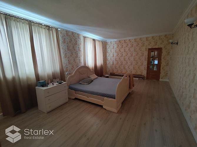 Pārdošanā nonācis fantastisks īpašums- pamatīgi būvēta liela ķieģeļu privātmāja Rīgas rajons - foto 11