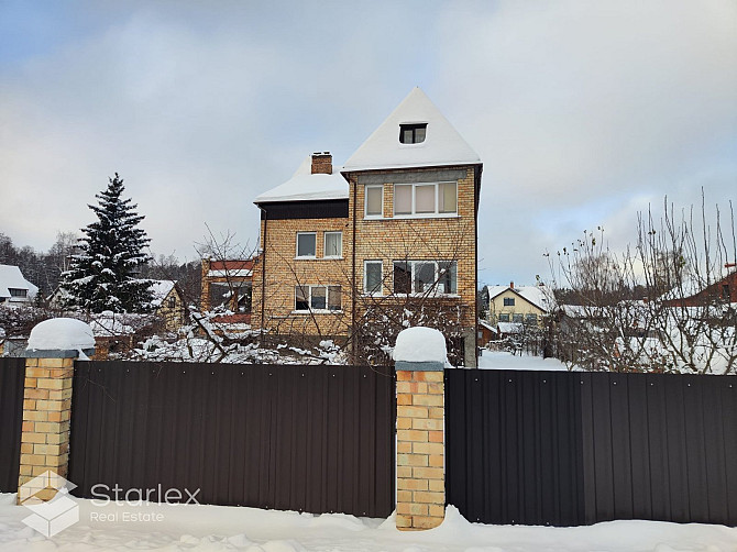 Pārdošanā nonācis fantastisks īpašums- pamatīgi būvēta liela ķieģeļu privātmāja Rīgas rajons - foto 18