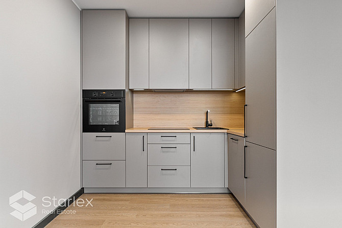 Возможность приобрести одну из 16 квартир в великолепном, отреставрированном Рига - изображение 1