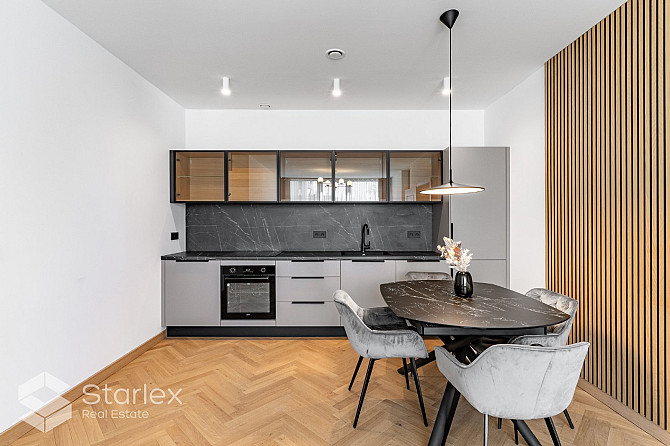 Villa Astor  izsmalcināta un ar vidi saskaņota arhitektūra Jūrmalā, Mellužos, tikai dažu Jūrmala - foto 19