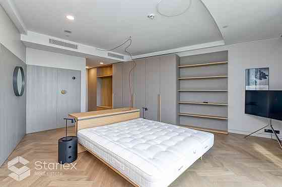 Zunda Towers-многофункциональный комплекс, который включает в себя 336 жилых Рига