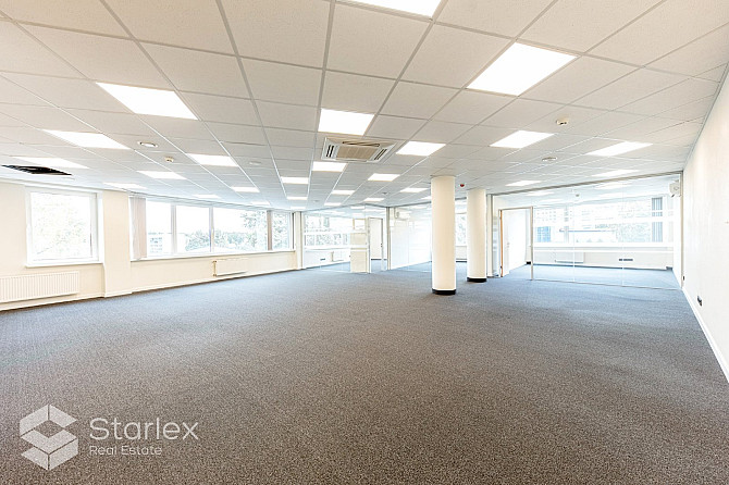 Предлагается в аренду светлый офис в современном офисном здании класса B+ в Риге, Рига - изображение 2