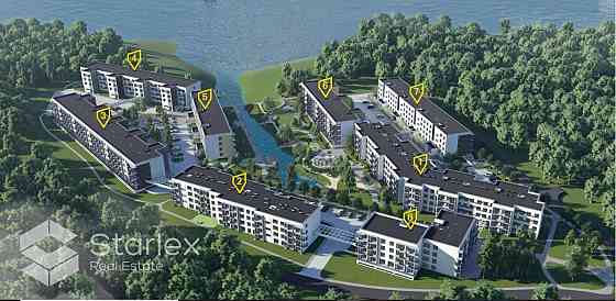 Очаровательная двухкомнатная квартира с большим балконом на берегу озера Югла. Rīga