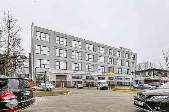 Tiek piedāvātas uz nomu modernas telpas "Krasta biroji" biroju ēkā, Mazā krasta ielā 83.
Moderns bir Рига