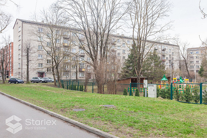 Studijas tipa dzīvoklis. Gaumīgs un stilīgs vienistabas dzīvoklis  piektajā stāvā, no kura Rīga - foto 1