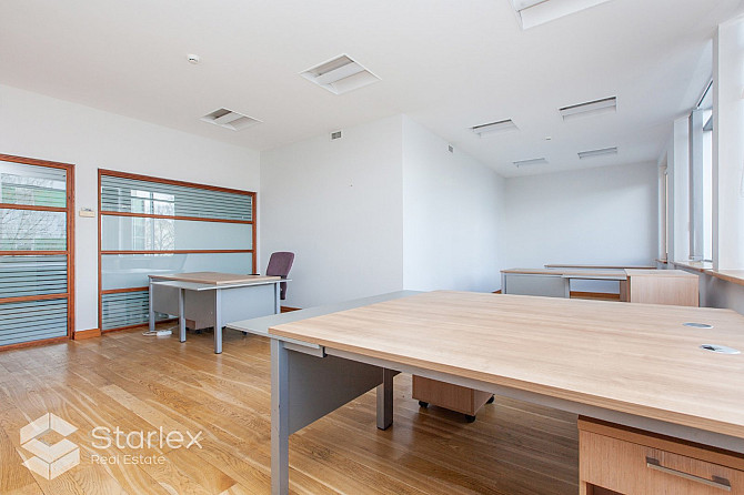 Industriāls biroju centrs 