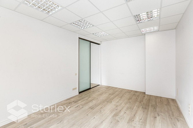 Iznomā komercplatības Rīgas centrā, Brīvības ielā 161!
Fasādes ēka, 1. stāvs, 2 plašas vitrīnas, iee Рига - изображение 11