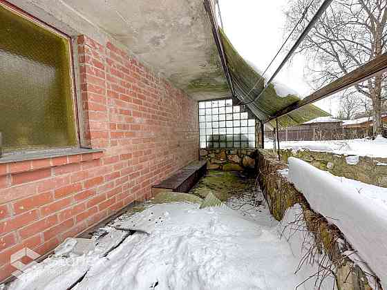 Предложение включает в себя уникальный и архитектурно выразительный дом из Ogre un novads