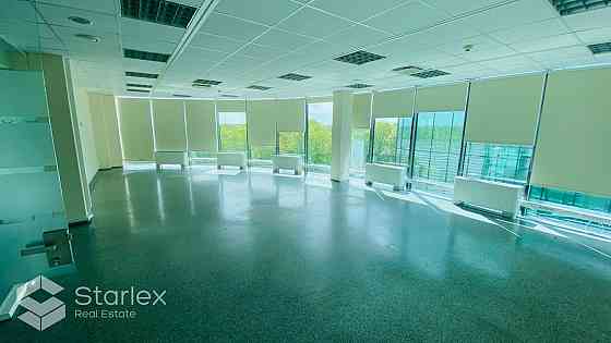 Светлое, современное офисное помещение класса А. Высококлассное офисное здание. Rīga