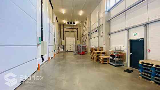 Современные морозильные камеры, температура до -18 градусов. Оснащен системой Rīgas rajons