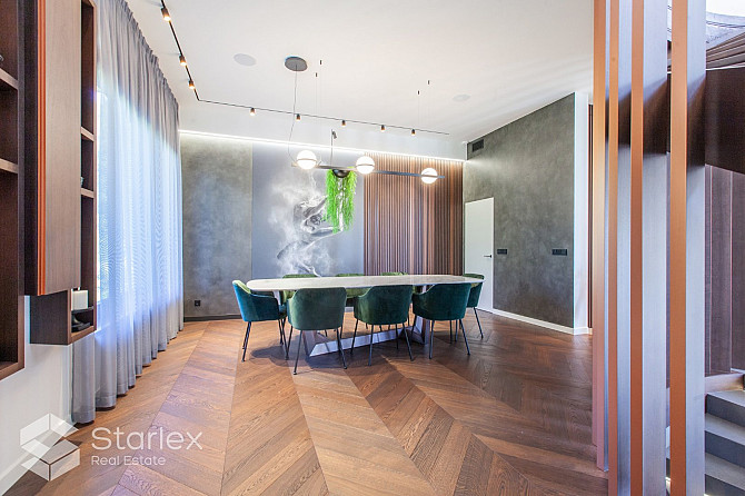 Māja ar baseinu Baltezerā. Arhitekts M.Ģelzis.
Pārdod izsmalcinātu, ekskluzīvu un ļoti Ādažu novads - foto 12