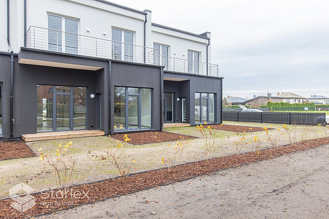 Pilna apdare - 4 istabu townhouse māja Mārupes vidū ar terasi un balkoniem, sava zaļā Mālpils pagasts - foto 2