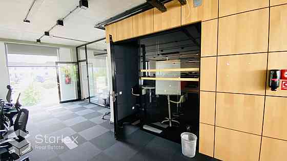 Современное офисное здание. Бизнес-центр Мукусала. 2 этаж. Помещения в хорошем Rīga