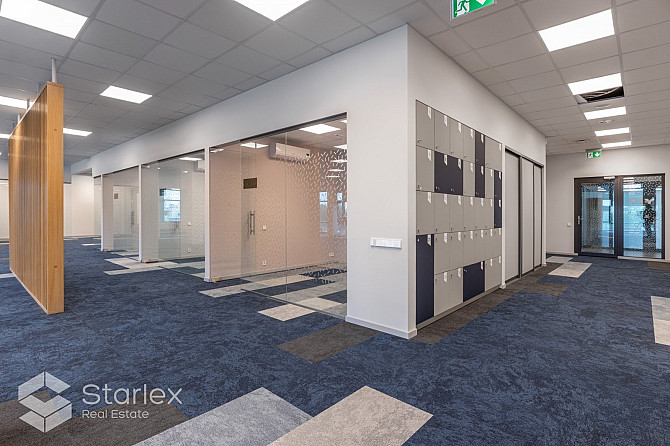Birojs ar savu privāto terasi - 120 m2.Moderns biznesa komplekss, kas atrodas Pārdaugavā, Rīga - foto 13