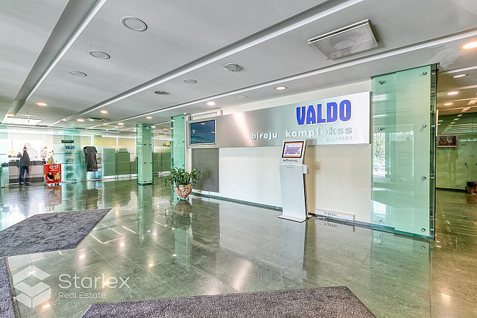 Modernas biroja telpas ar panorāmas skatu uz Rīgu.Augstas klases biroju ēka. Ēkā ir piespiedu Rīga - foto 8