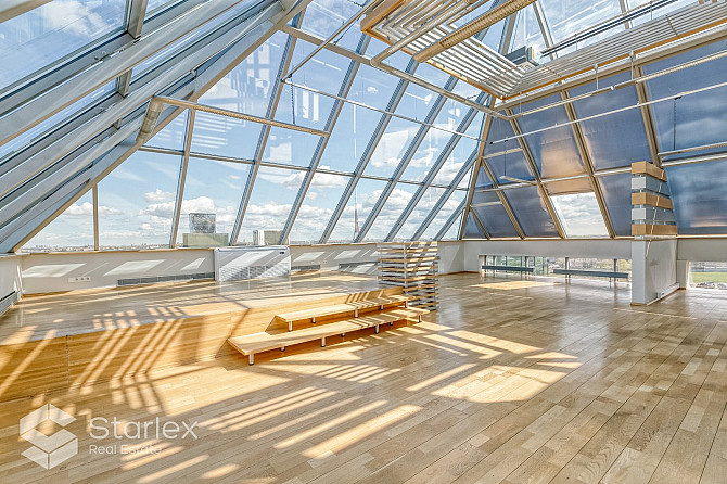 Modernas biroja telpas ar panorāmas skatu uz Rīgu.Augstas klases biroju ēka. Ēkā ir piespiedu Rīga - foto 4