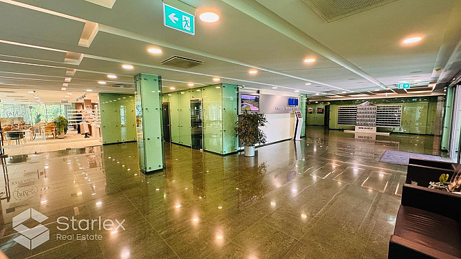 Gaišas, modernas A klases biroja telpas.Augstas klases biroju ēka. Ēkā ir piespiedu Rīga - foto 4