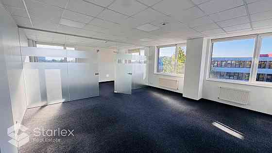 Первый месяц аренды бесплатно. Бизнес-центр Mūkusalas biroji, реновированное офисное Rīga