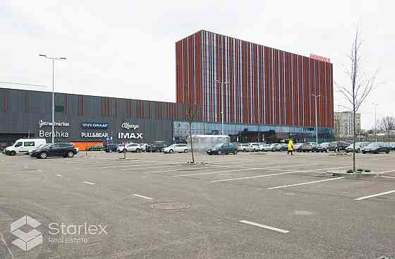 Новое - современное офисное здание в районе улицы Краста, недалеко от центра Rīga