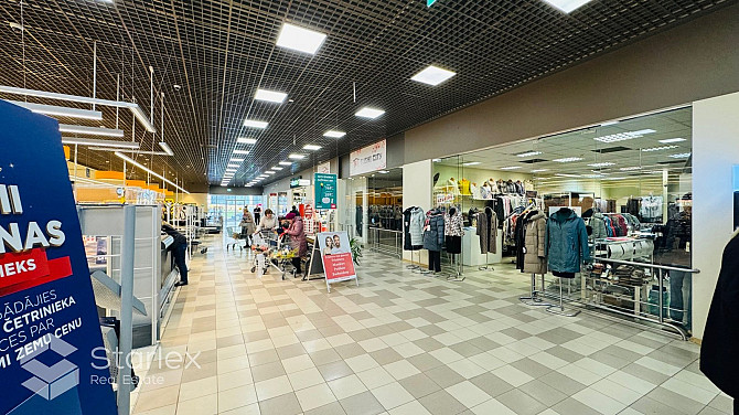 Plašas telpas tirdzniecības centrā. Ērta piebraukšana, plaša autostāvvieta, blakus Vienības Rīga - foto 2