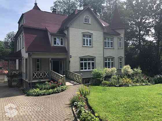 Недвижимость для проживания и создания прибыльного бизнеса в одном из Cēsis un novads