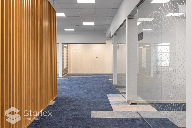Birojs ar savu privāto terasi - 120 m2.Moderns biznesa komplekss, kas atrodas Pārdaugavā, Rīga - foto 12