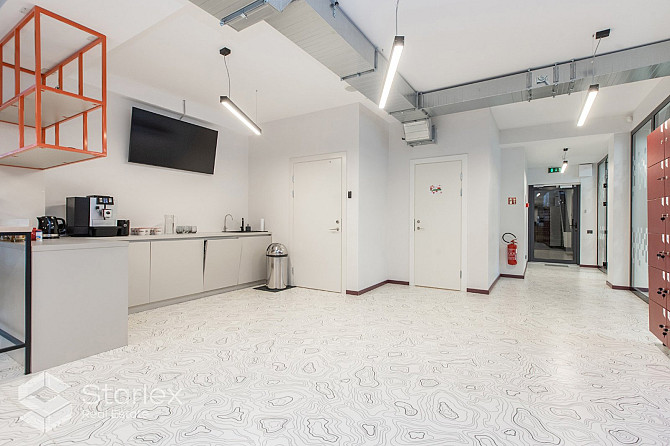 Iznomā biroju renovētā biroju ēkā Riverside Offices. 
Kopējā platība 448 m2.
Birojs Rīga - foto 10